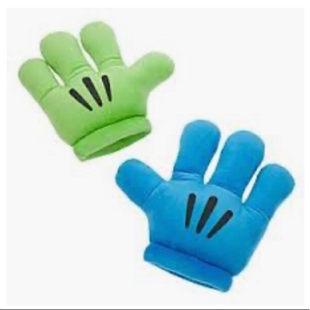 🐭HP🐭Mickey Mouse gloves/hands